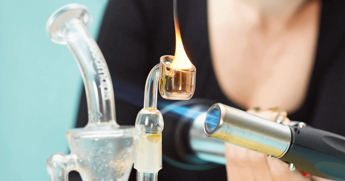 Learn How To Clean A Dab Rig